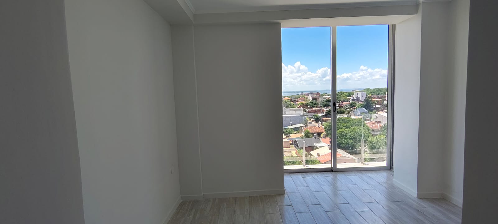 Galería de imágenes miniatura 3